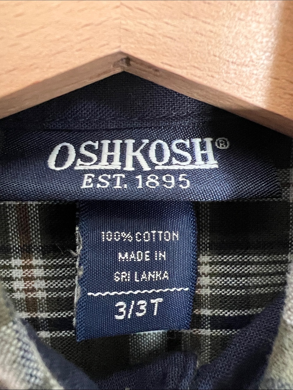 OshKosh B'gosh | 100% Cotton Olive Cream Navy Plaid Button-Down Shirt NWT Sz 3T - Picture 2 of 16